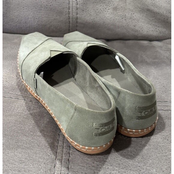 Toms Women’s Size 9 Alpargata Vetiver Suede Leather Wrap Gray Green SlipOn Shoes - Picture 3 of 11